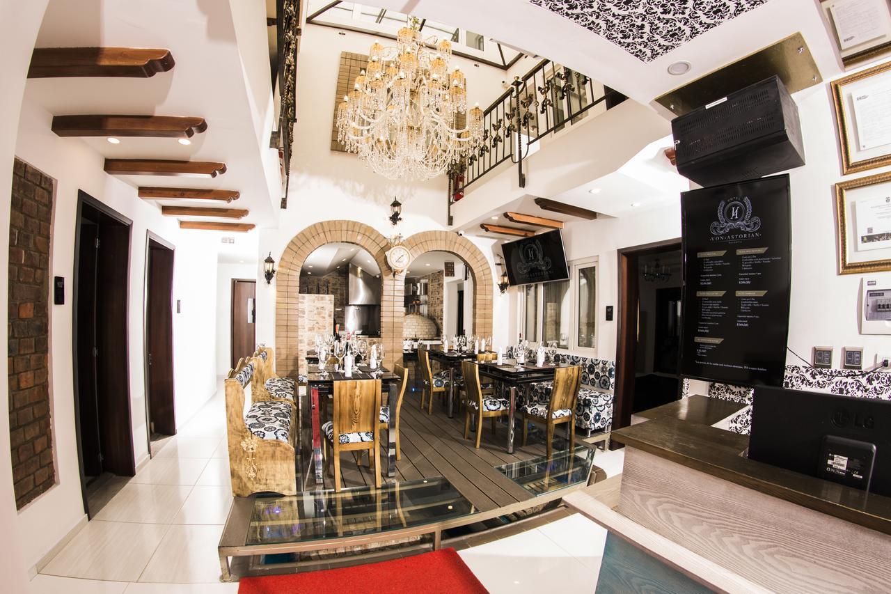 Hotel Von Astorian Богота Екстериор снимка