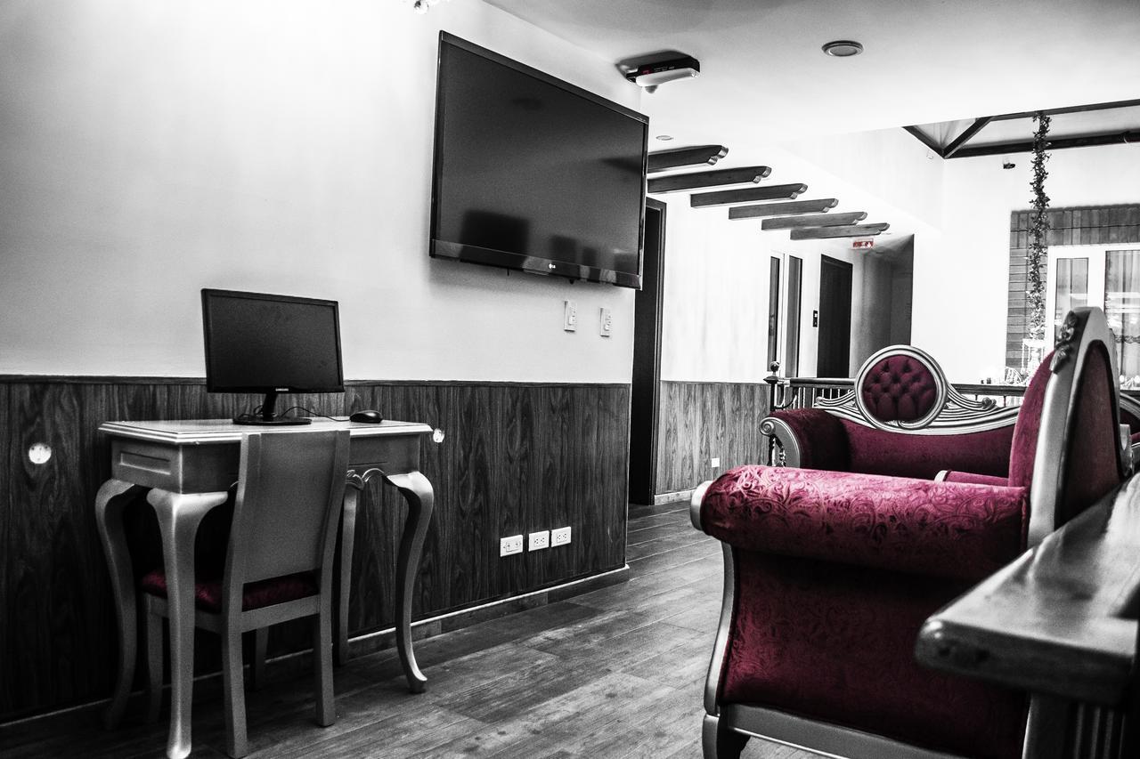 Hotel Von Astorian Богота Екстериор снимка