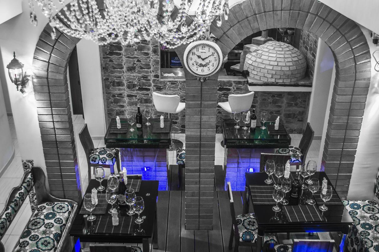 Hotel Von Astorian Богота Екстериор снимка