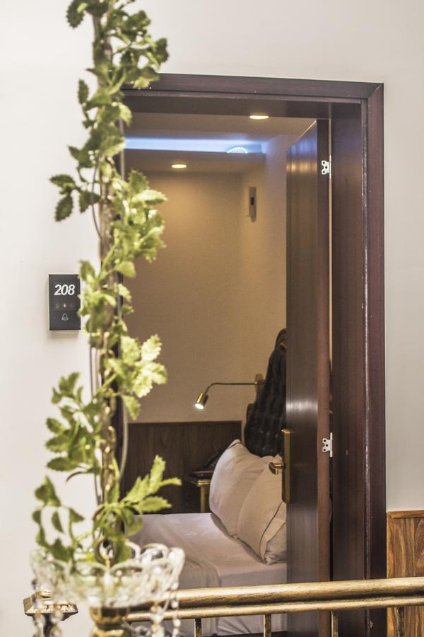 Hotel Von Astorian Богота Екстериор снимка